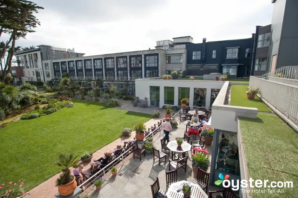 Kelly's Resort Hotel & Spa